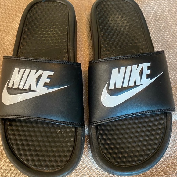 Nike Shoes - Women’s Nike slides